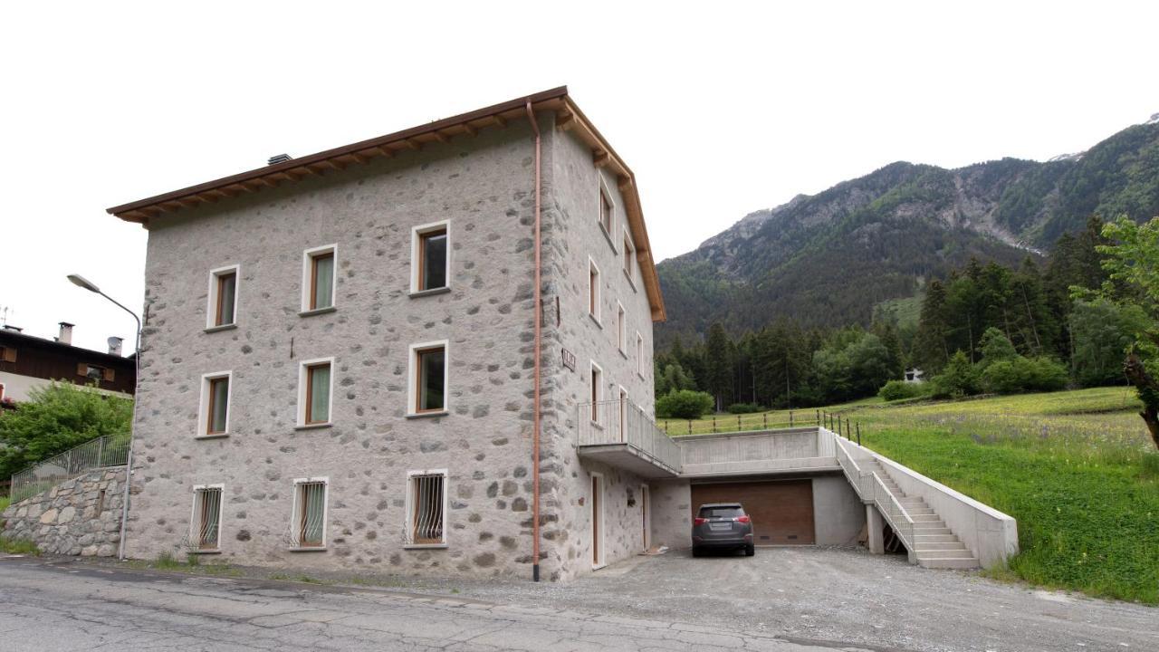Villa Tola - Giallo Valdisotto Eksteriør bilde